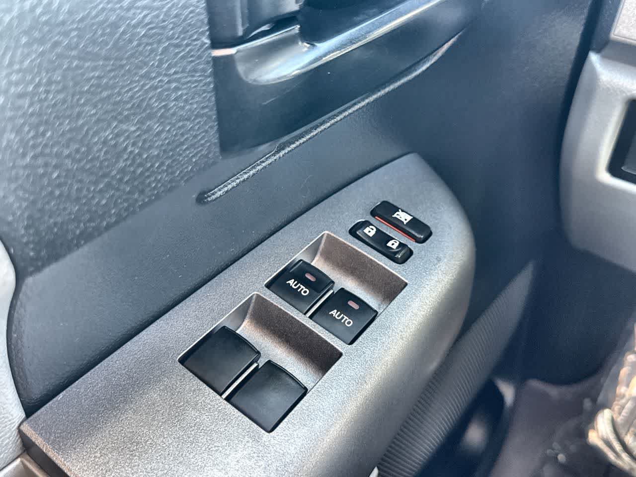 Used 2013 Toyota Sequoia SR5 RWD image 21