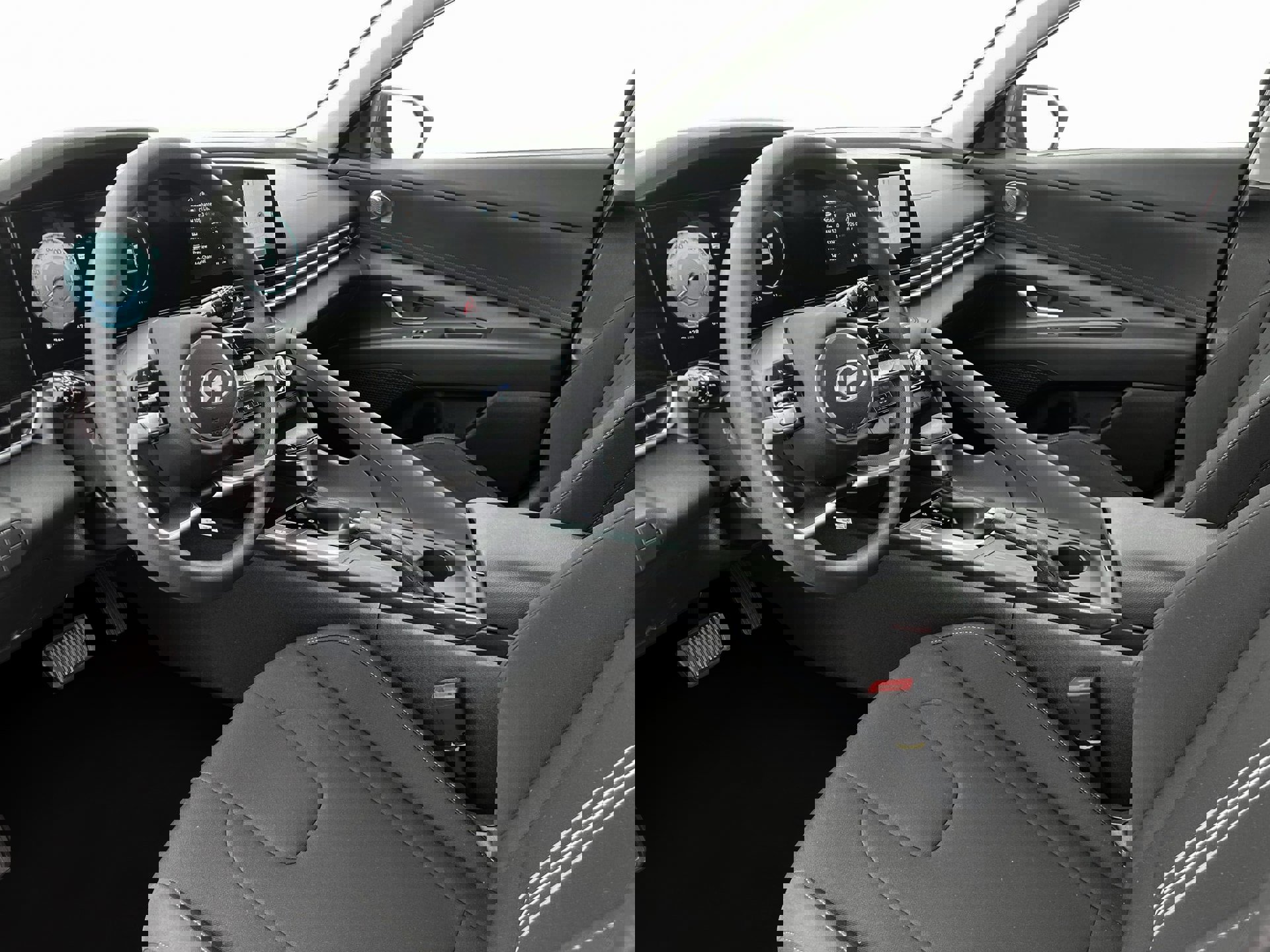 New 2024 Hyundai Elantra SEL image 14