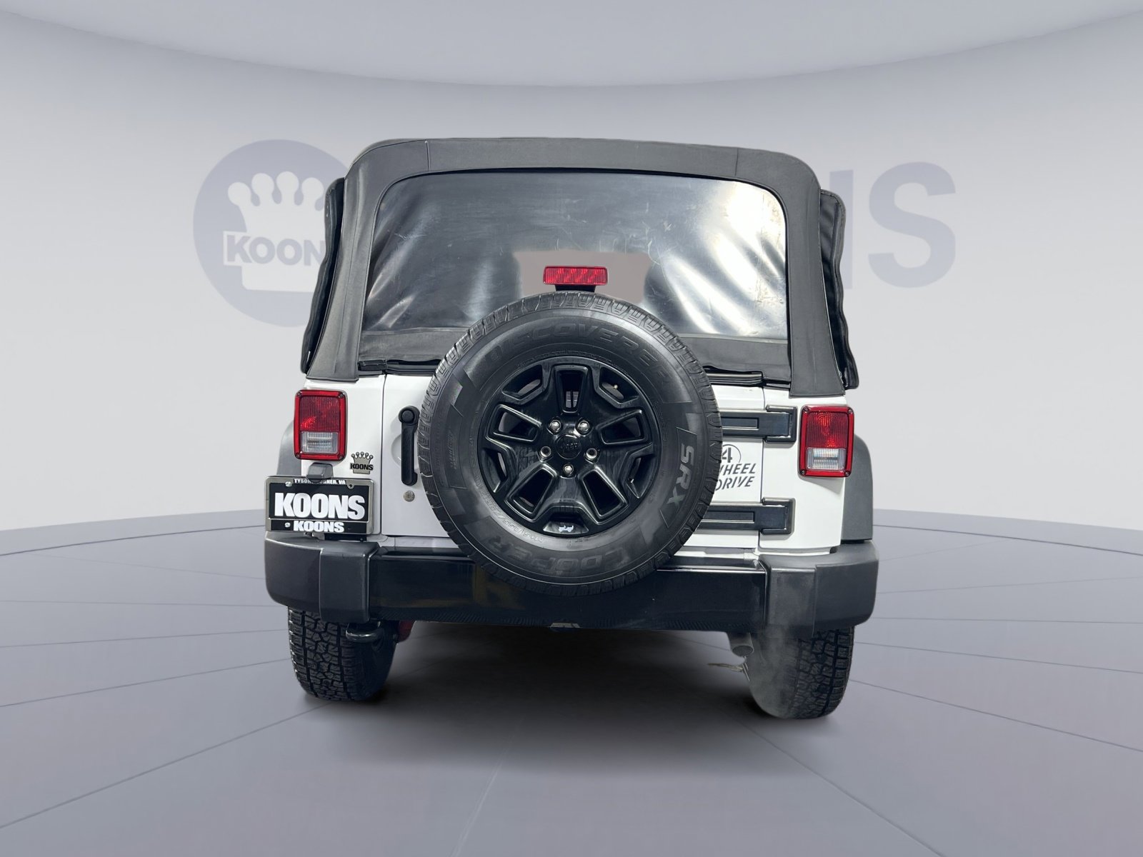 Used 2016 Jeep Wrangler Unlimited Willys image 5