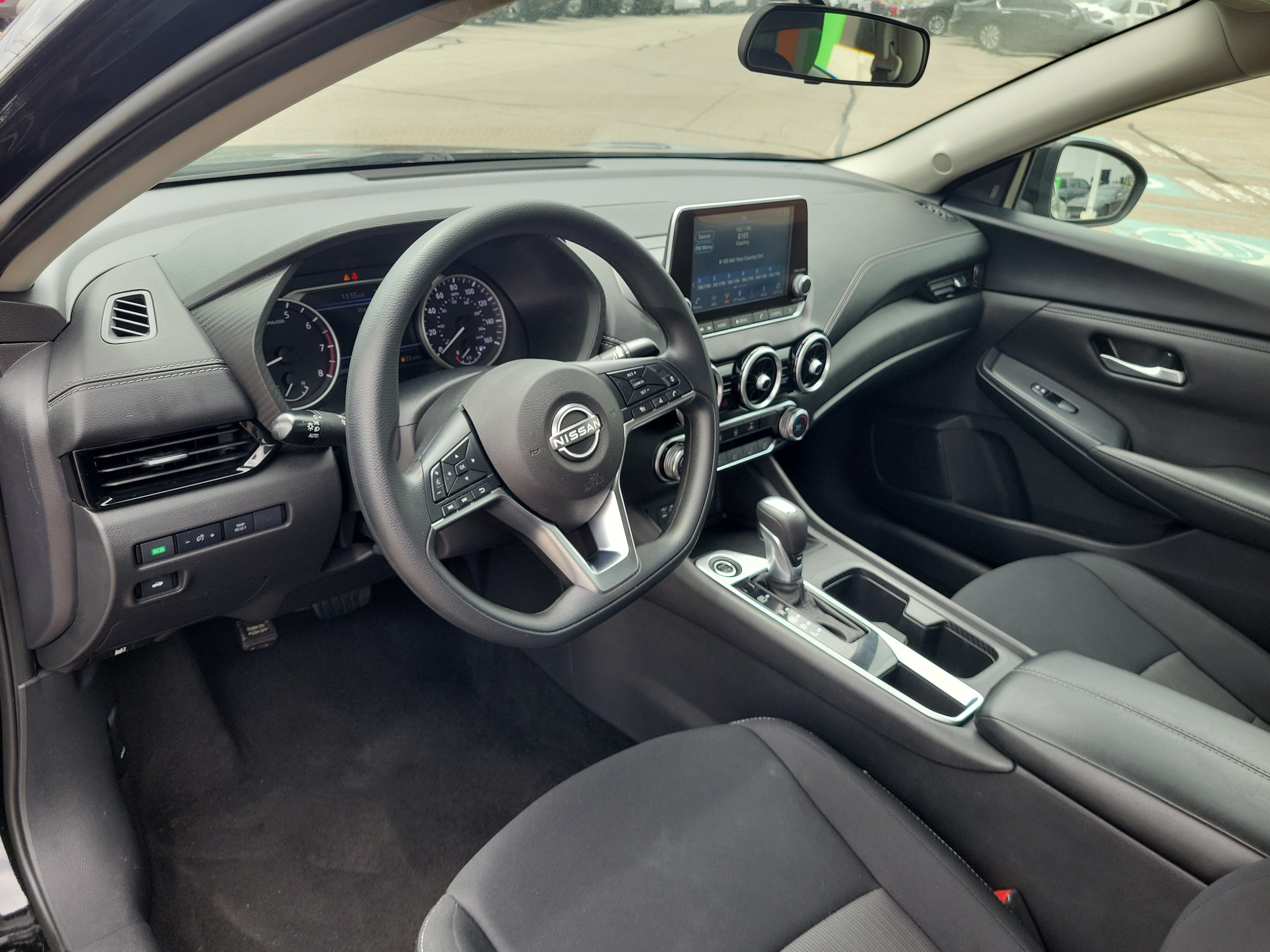 Used 2024 Nissan Sentra SV FWD image 17