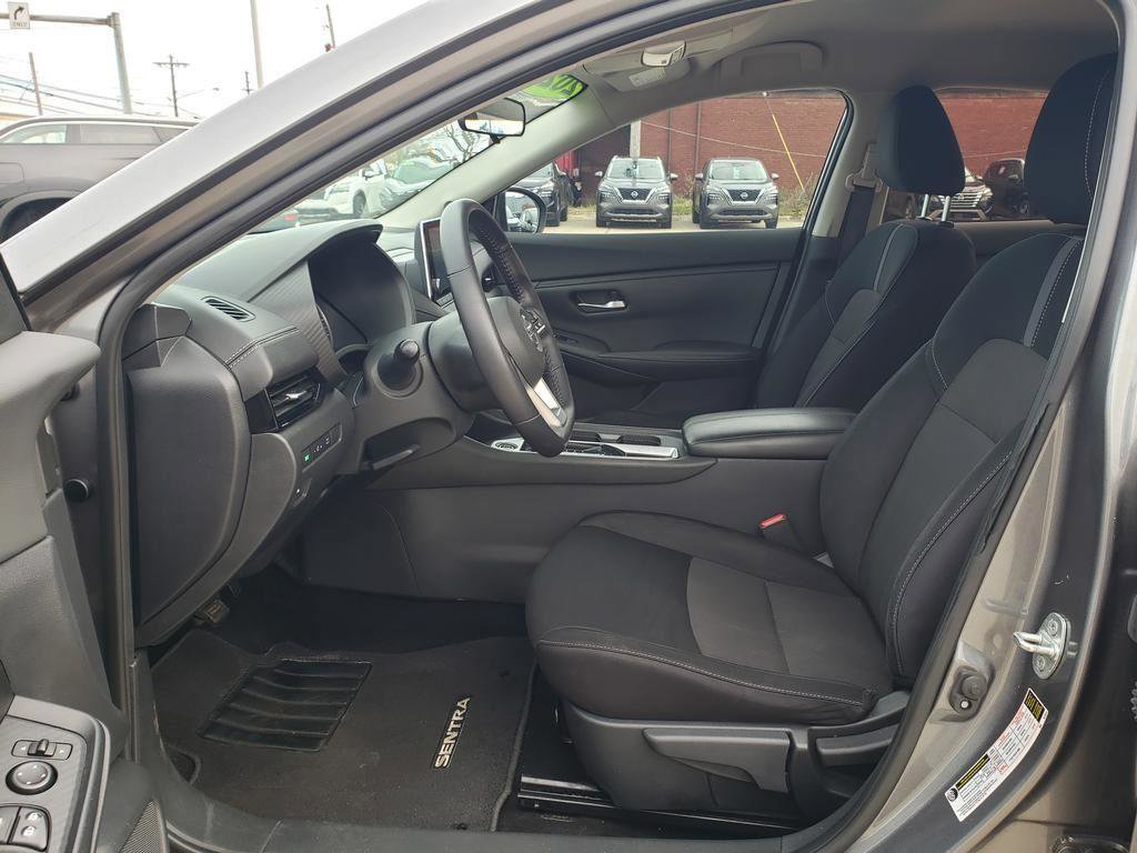 Certified 2021 Nissan Sentra SV image 27