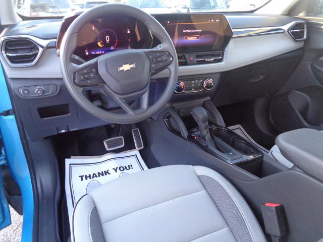 Used 2025 Chevrolet TrailBlazer LS w/ LS Convenience Package AWD/4WD image 23