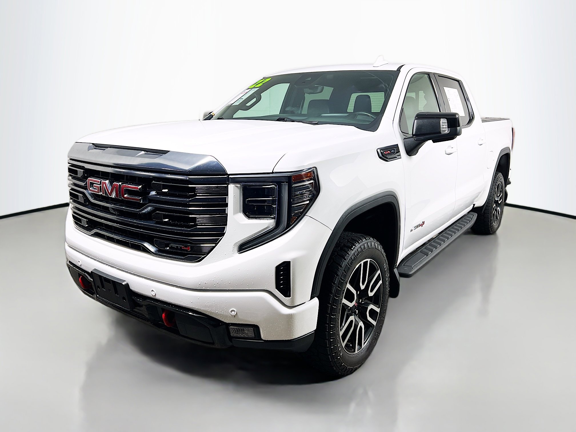 Used 2022 GMC Sierra 1500 AT4 w/ AT4 Premium Package image 10