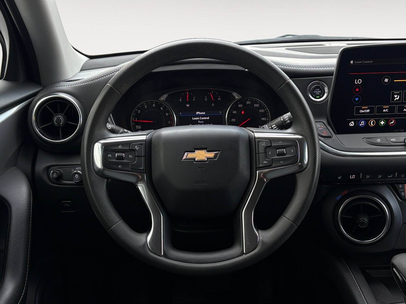 Used 2024 Chevrolet Blazer LT w/ Convenience Package FWD image 13