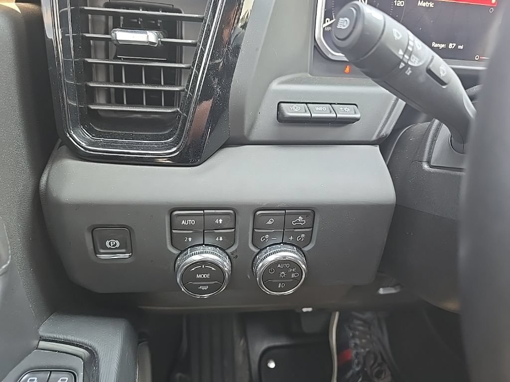 Used 2026 GMC Sierra 2500 AT4X AWD/4WD image 23