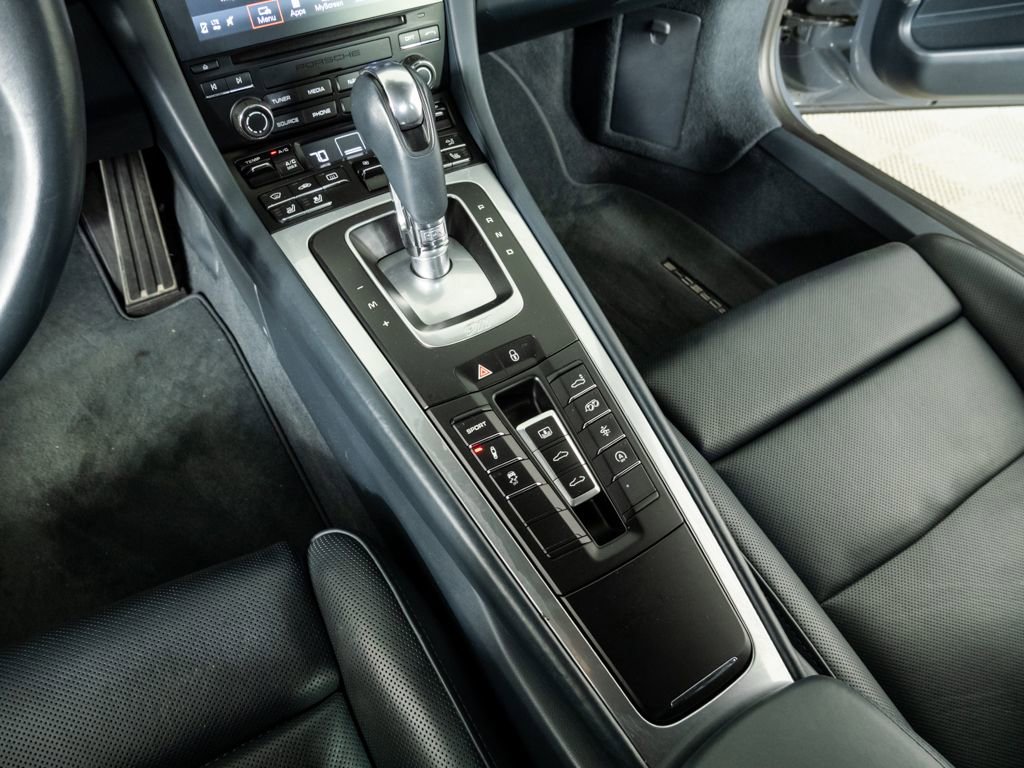 Used 2017 Porsche 911 Carrera 4S image 27