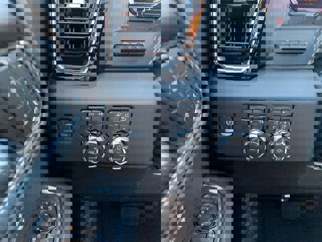 New 2024 GMC Sierra 1500 Denali w/ Denali Reserve Package image 17