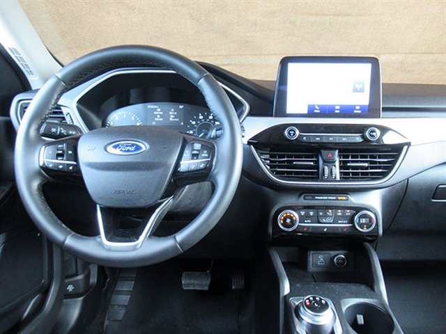 Used 2021 Ford Escape SE w/ Cold Weather Package AWD/4WD image 17