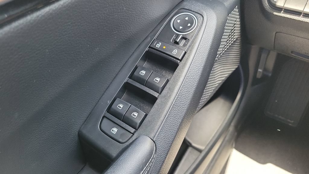 Used 2024 Kia Seltos EX FWD image 17