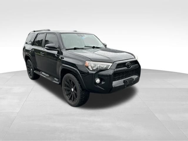 Used 2015 Toyota 4Runner SR5 Premium AWD/4WD image 10