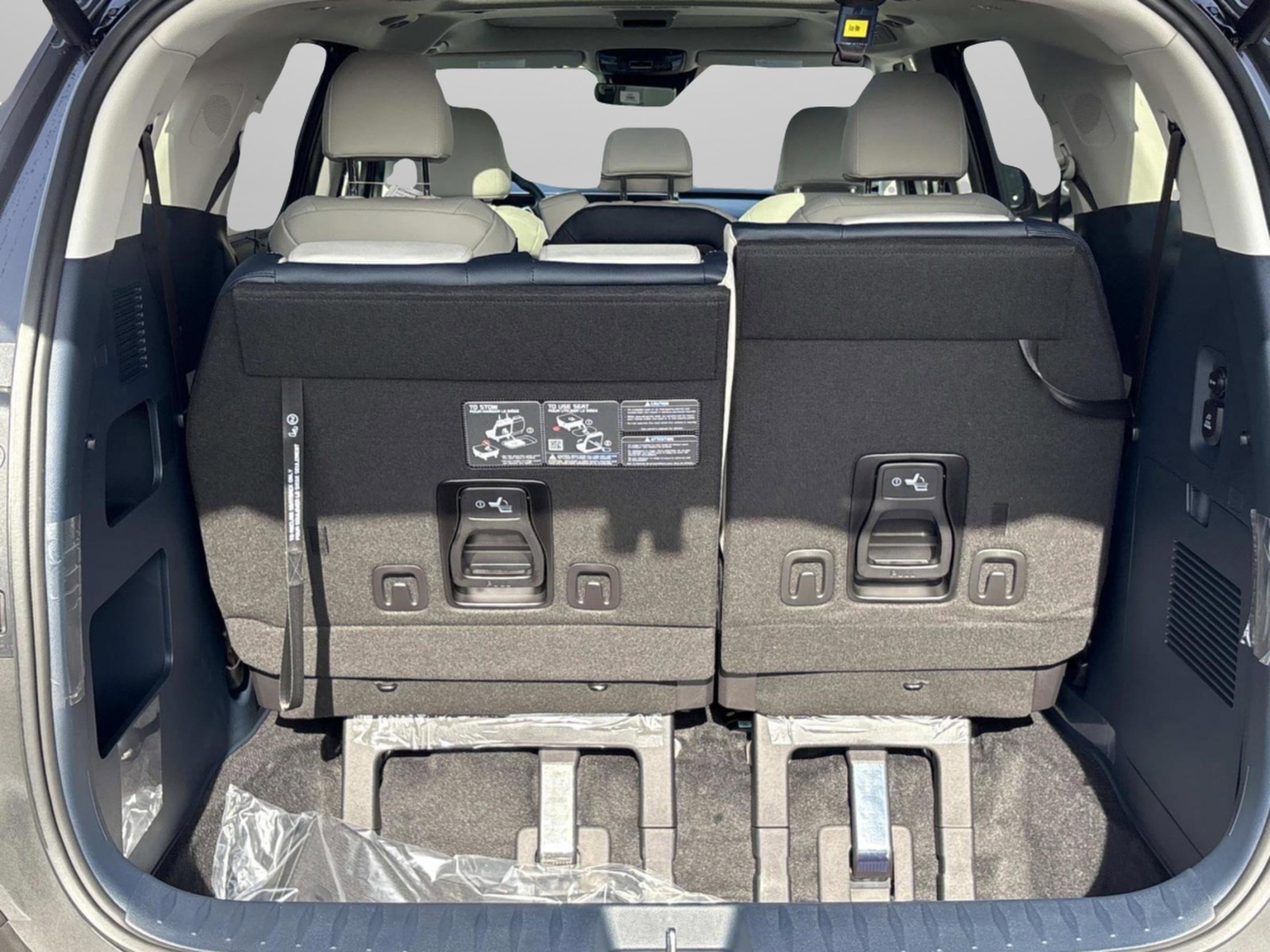 New 2026 Kia Carnival SX Prestige image 12