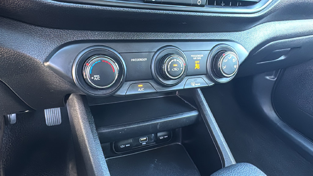 Used 2023 Kia Forte LXS FWD image 28