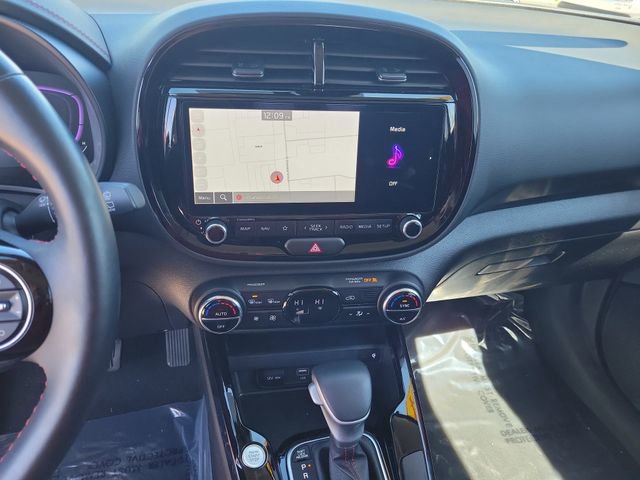 Used 2024 Kia Soul GT-Line image 30