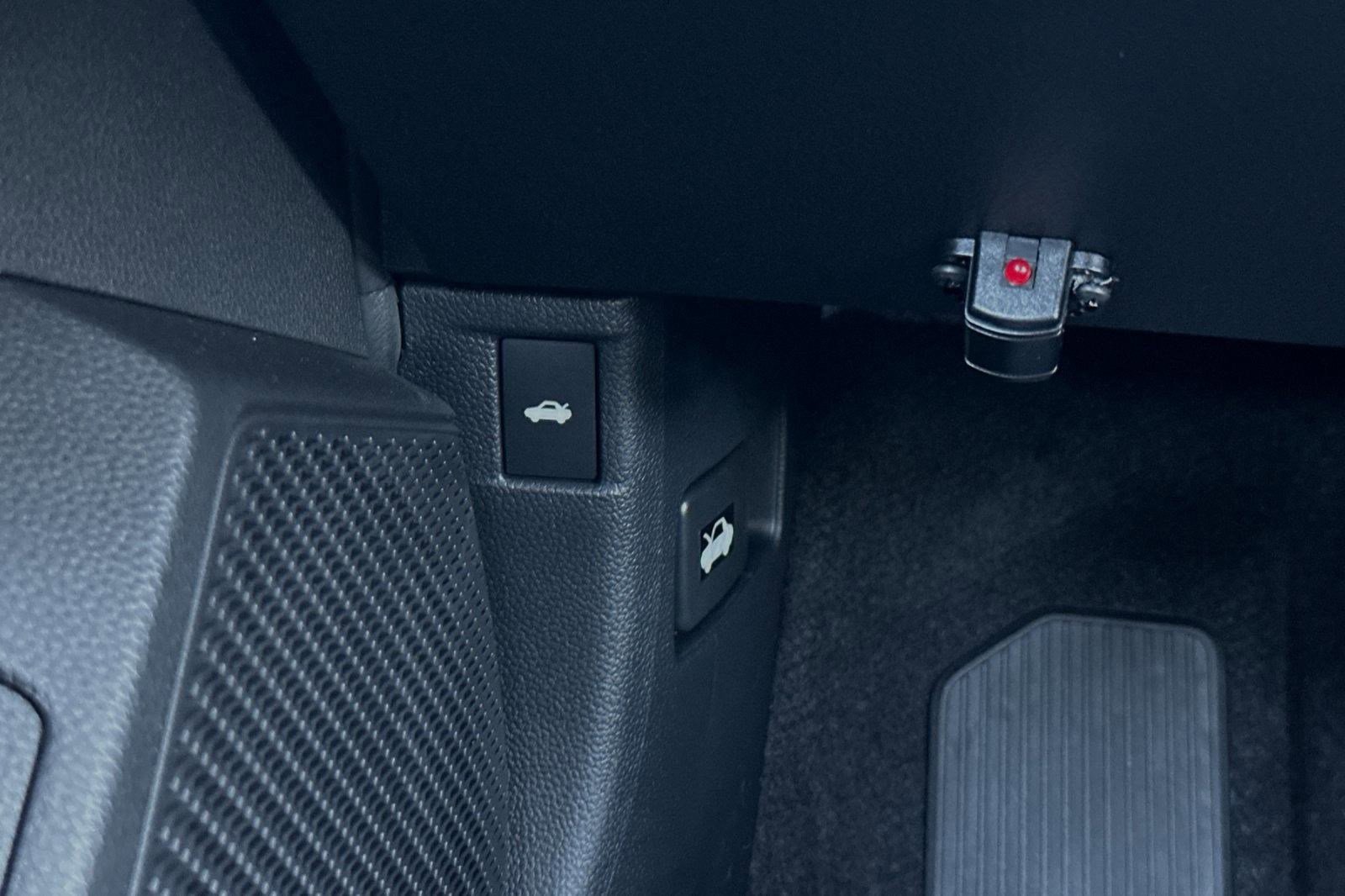 New 2025 Honda Accord Touring image 31