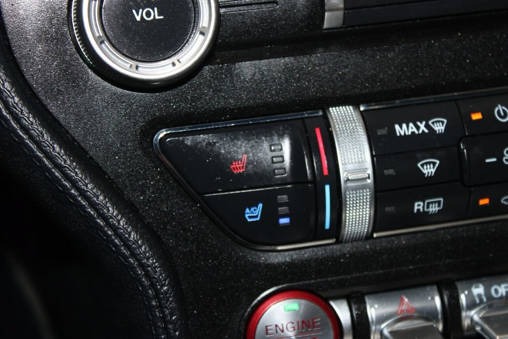 Used 2021 Ford Mustang Premium RWD image 35