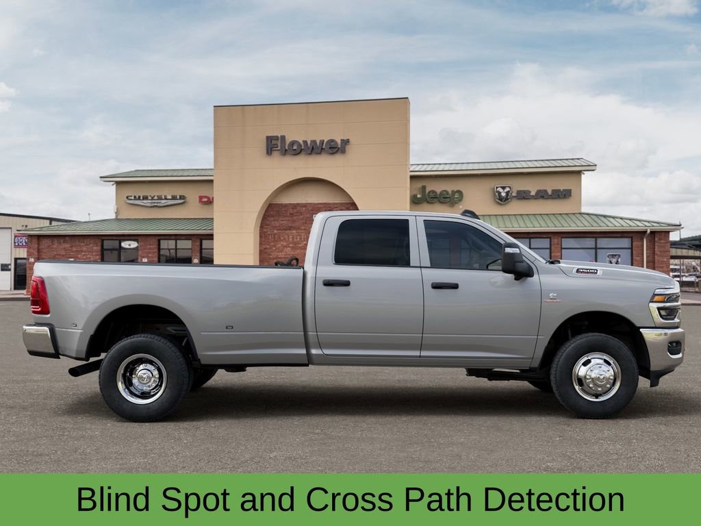 New 2026 RAM 3500 Tradesman AWD/4WD image 23