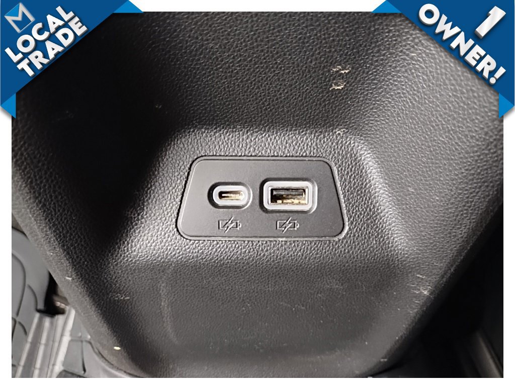 Used 2022 Buick Envision Essence w/ Technology Package I AWD/4WD image 27