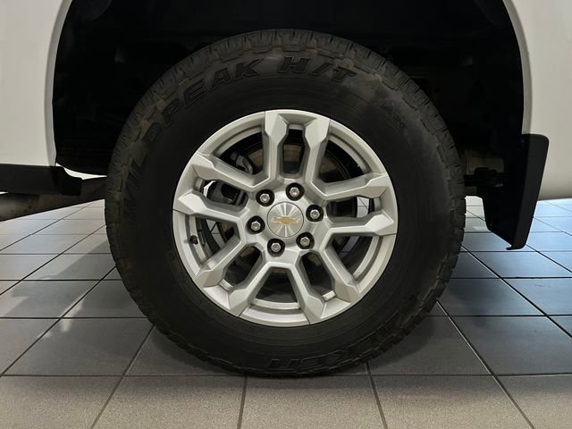 Used 2024 Chevrolet Silverado 1500 LT image 9