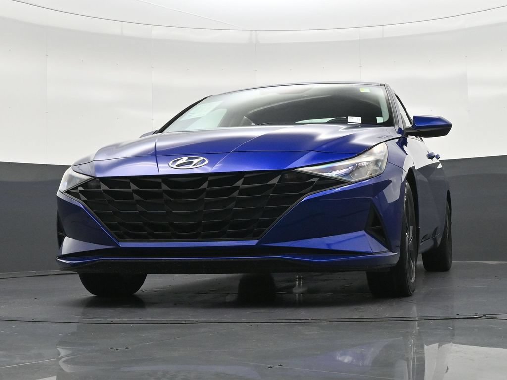 Used 2023 Hyundai Elantra SEL FWD image 30
