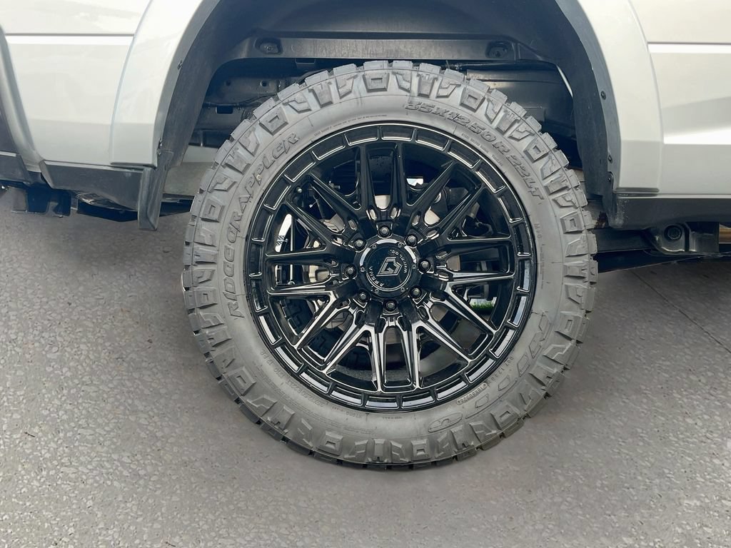 Certified 2026 RAM 2500 Limited AWD/4WD image 32