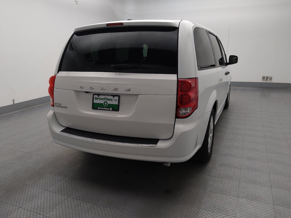 Used 2019 Dodge Grand Caravan SE w/ UConnect Hands-Free Group FWD image 7