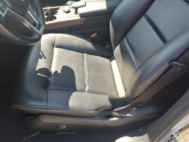Used 2013 Mercedes-Benz E 350 4MATIC Sedan image 19