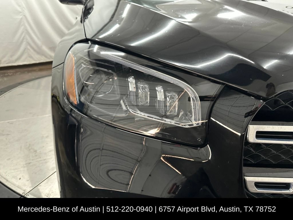 Used 2022 Mercedes-Benz GLS 450 4MATIC image 11