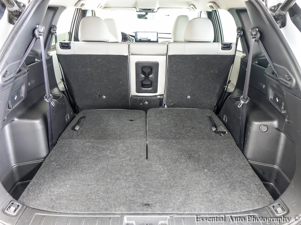 Used 2025 Mitsubishi Outlander SE AWD/4WD image 24