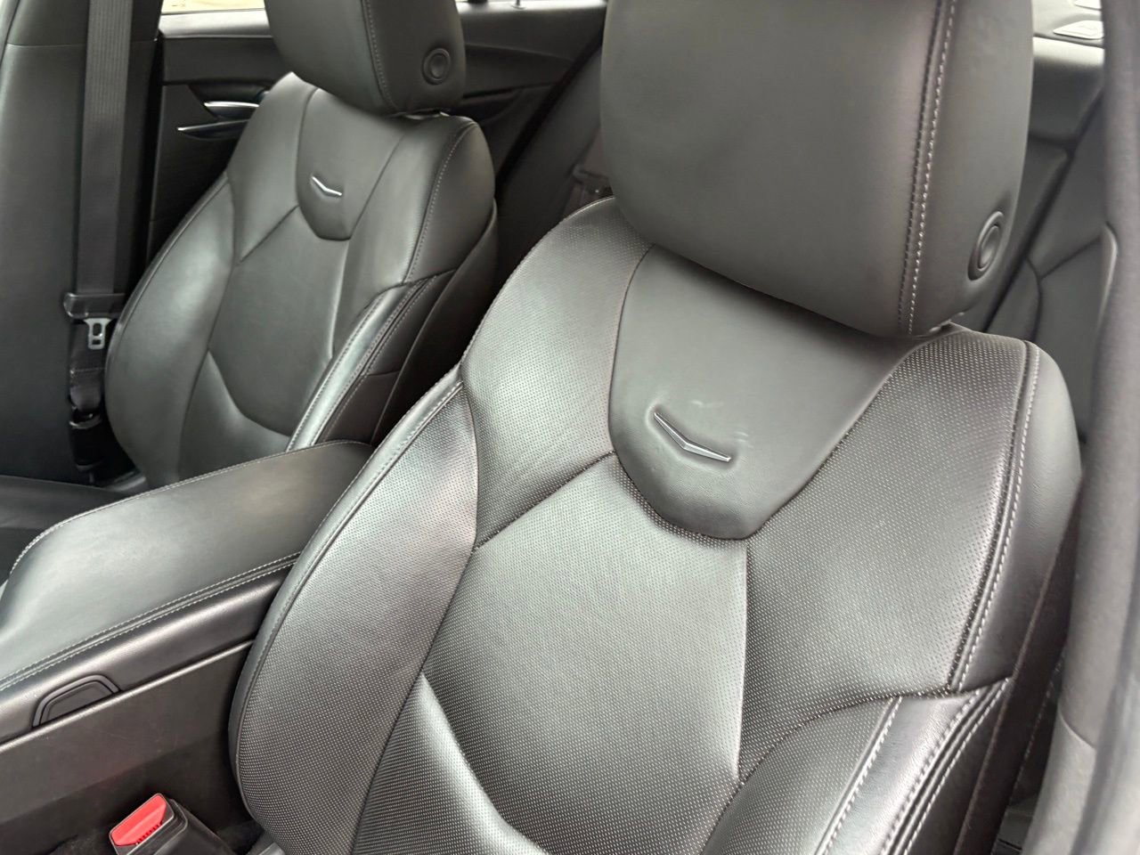 Used 2022 Cadillac CT4 Premium Luxury w/ Climate Package RWD image 15