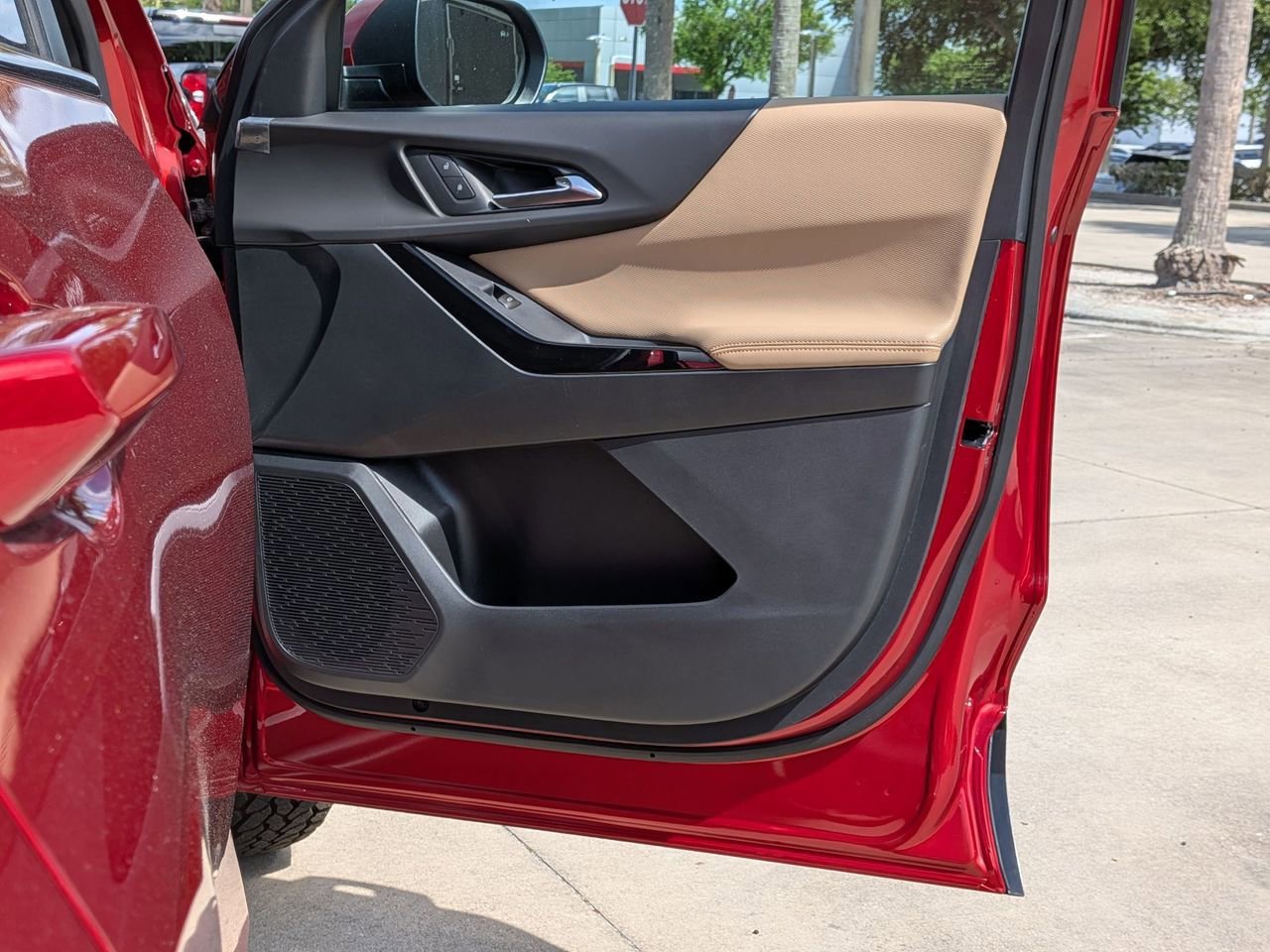 New 2026 Chevrolet Equinox ACTIV w/ Safety and Technology Package FWD image 20