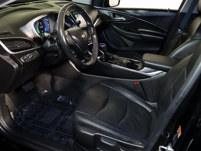 Used 2018 Chevrolet Volt Premier w/ Driver Confidence Package image 13