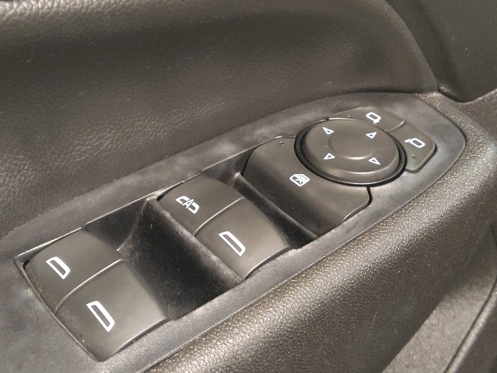 Used 2019 Chevrolet Equinox LT FWD image 27