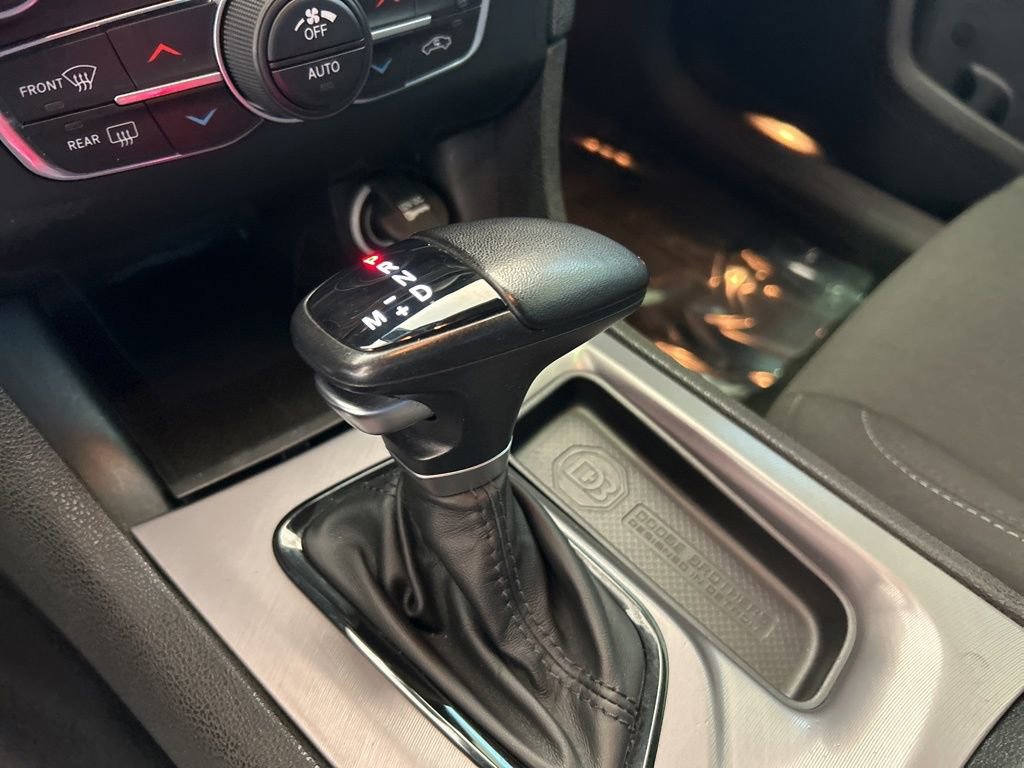 Used 2023 Dodge Charger R/T w/ Blacktop Package image 8