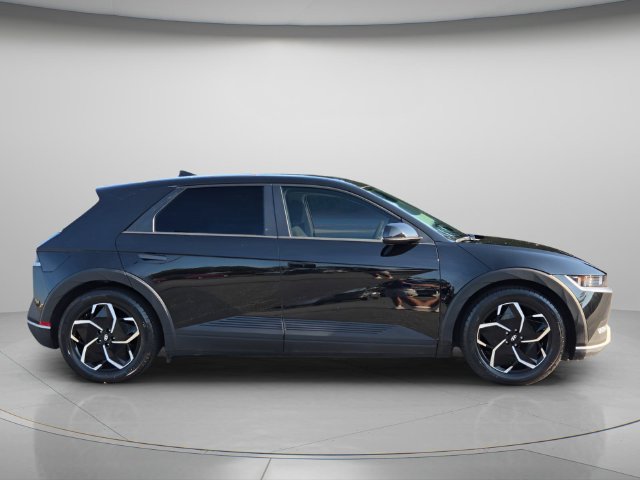 Used 2022 Hyundai Ioniq 5 SE w/ Cargo Package RWD image 9