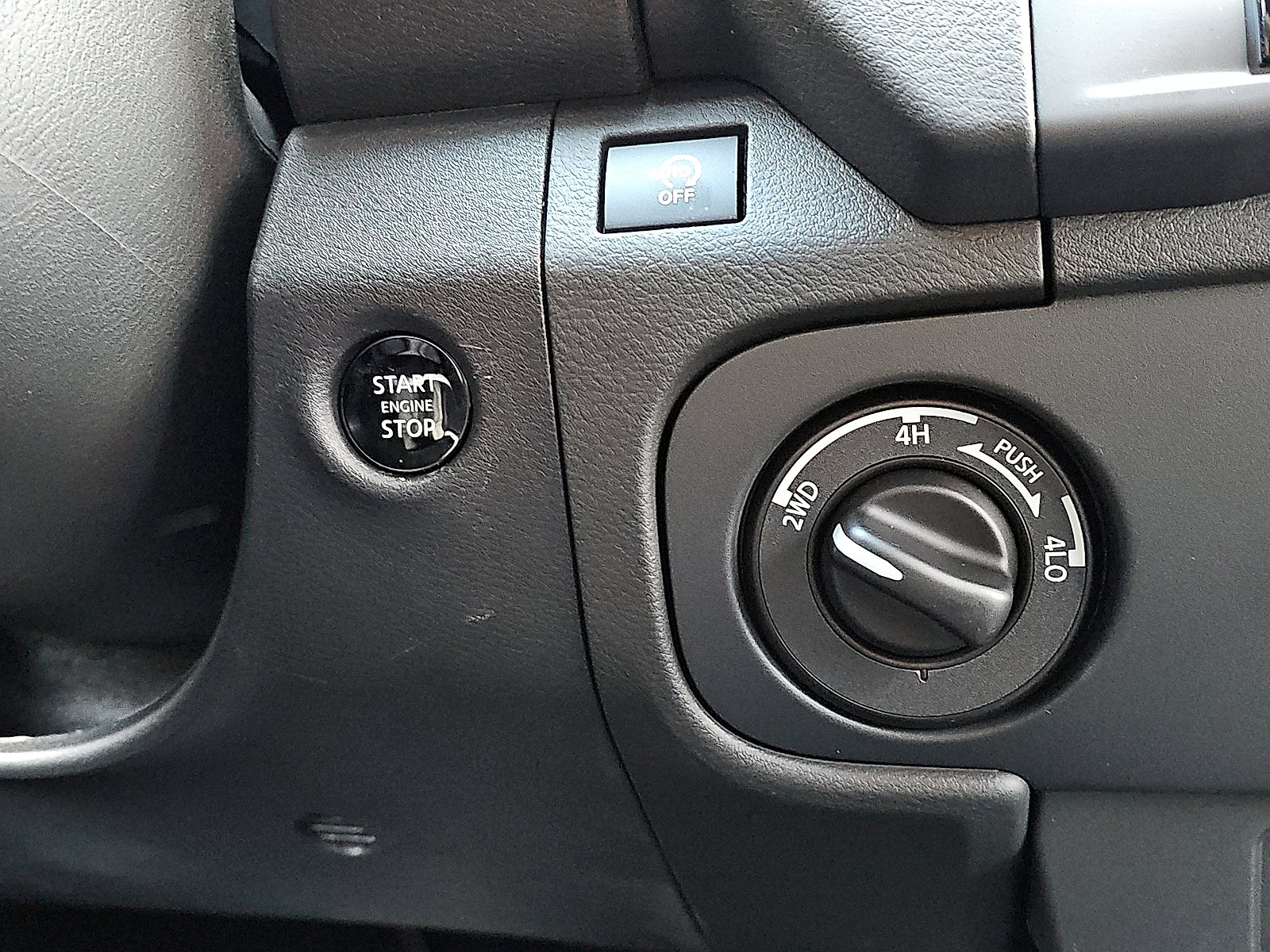New 2026 Nissan Frontier SV w/ Tow Package image 15