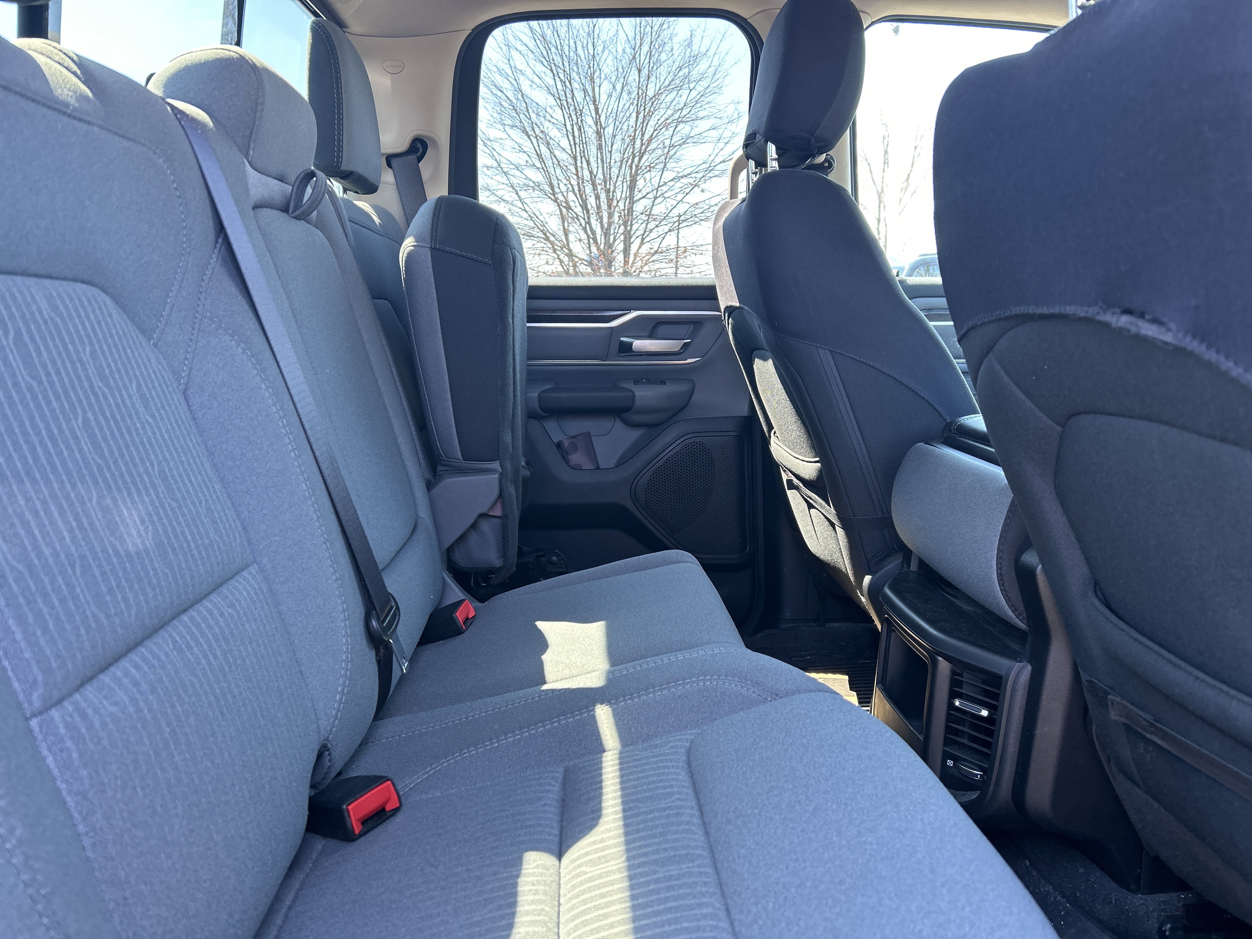 Used 2020 RAM 1500 Big Horn AWD/4WD image 11
