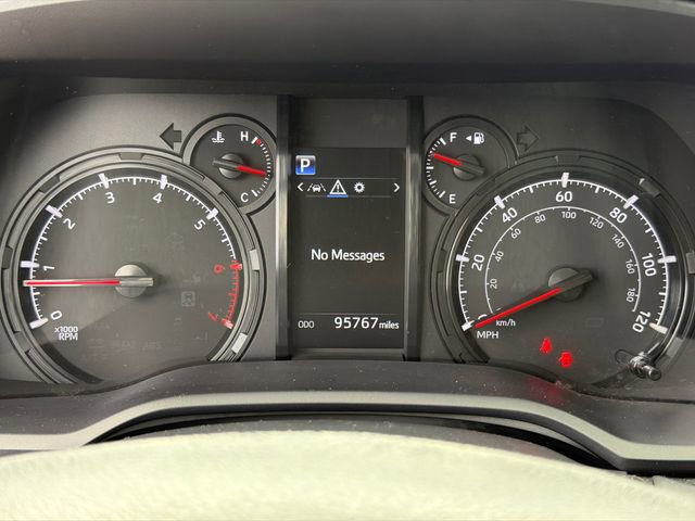 Used 2021 Toyota 4Runner SR5 Premium w/ Moonroof Package RWD image 26