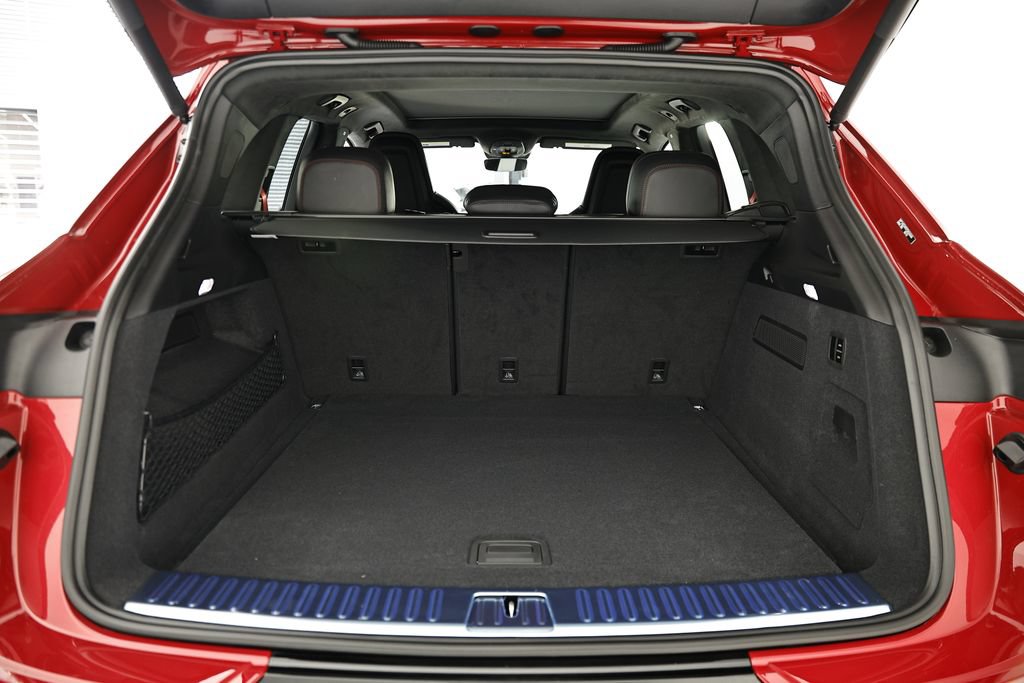 New 2026 Porsche Cayenne GTS AWD/4WD image 31