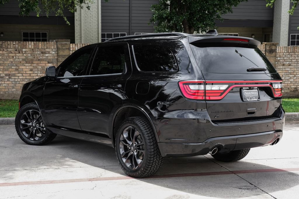 Used 2023 Dodge Durango GT w/ Blacktop Package AWD/4WD image 19