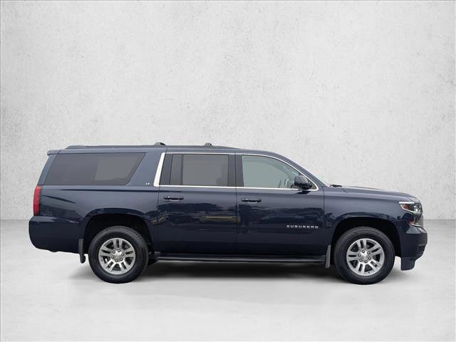Used 2020 Chevrolet Suburban LT w/ Luxury Package image 4