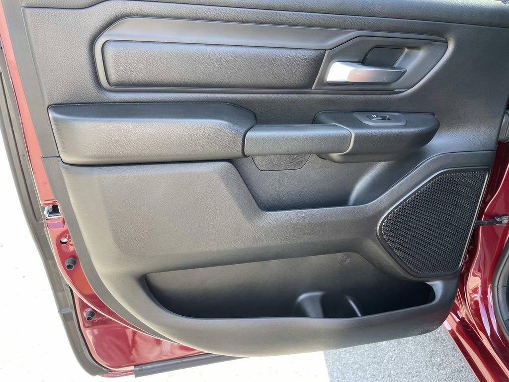 Used 2025 RAM 1500 Warlock AWD/4WD image 13