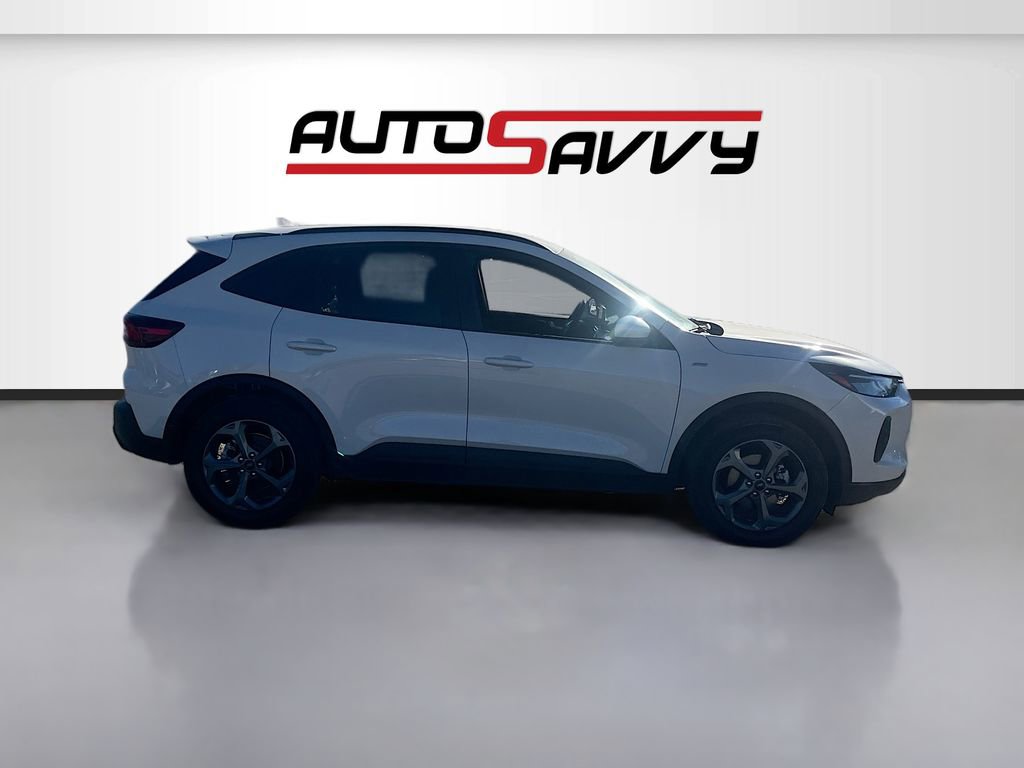 Used 2025 Ford Escape ST-Line Elite image 8