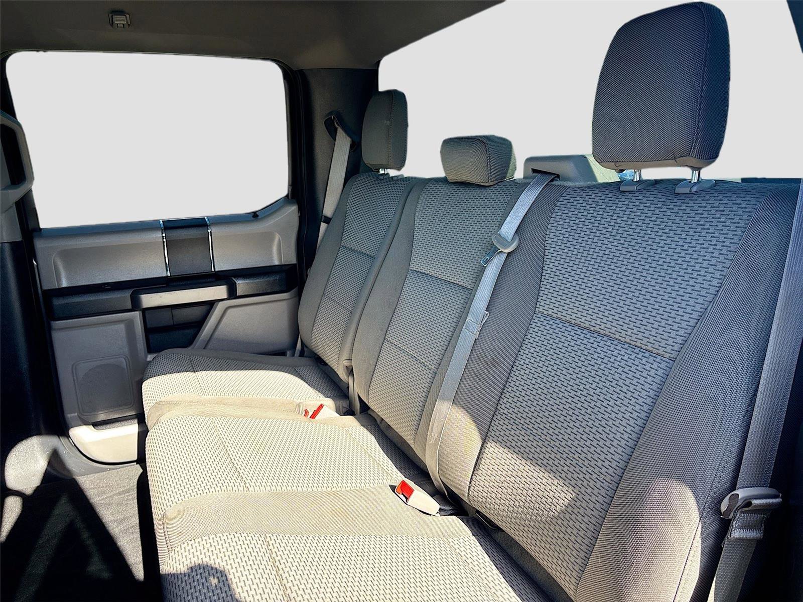 Used 2020 Ford F150 XLT image 24