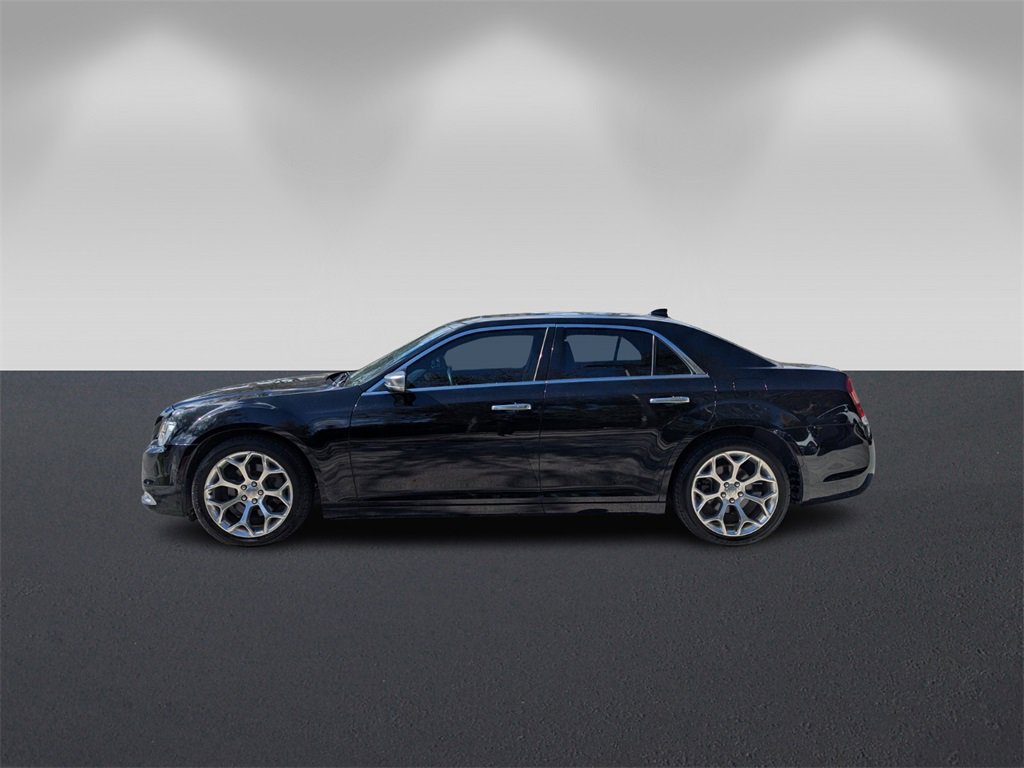 Used 2019 Chrysler 300 C w/ Sun, Sound & Nav Package image 7