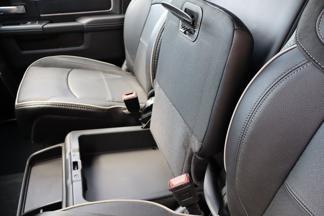 Used 2024 RAM 2500 Laramie w/ Safety Group image 32