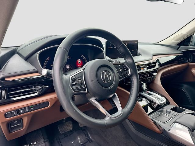 Used 2023 Acura MDX SH-AWD w/ Technology Package image 9