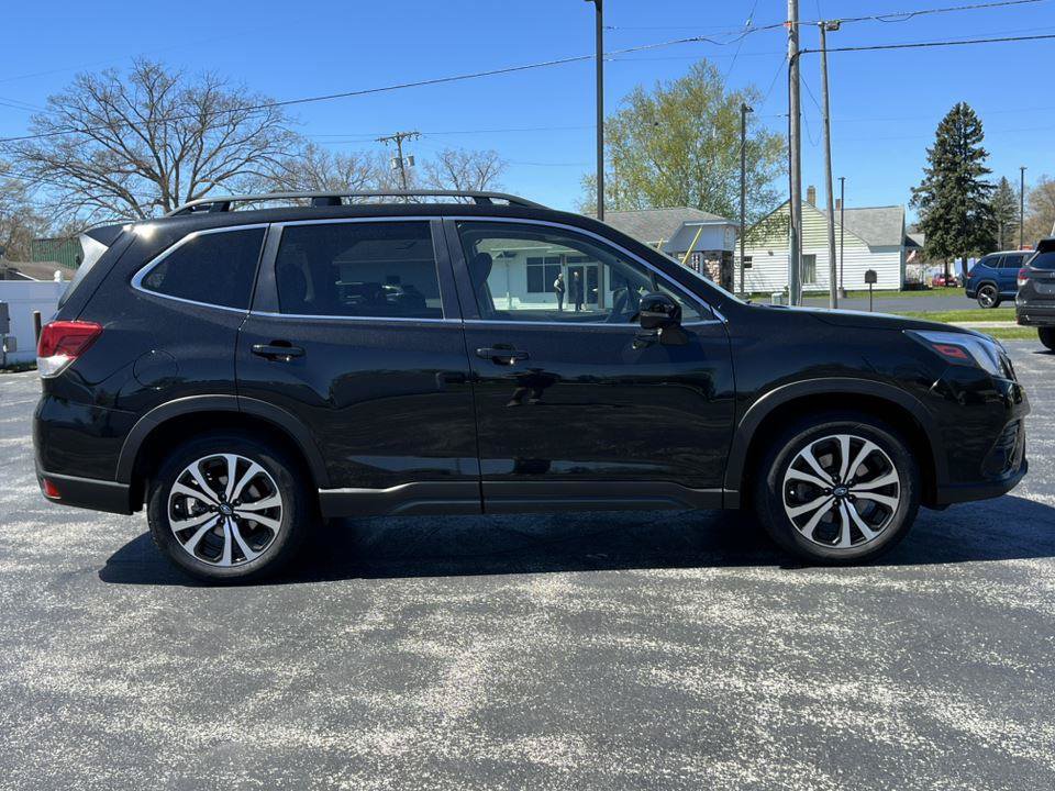 Used 2022 Subaru Forester Limited AWD/4WD image 41
