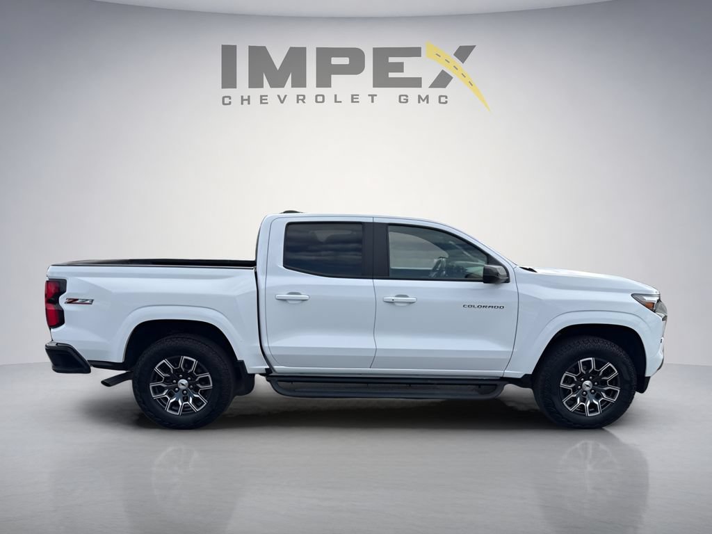 Used 2025 Chevrolet Colorado Z71 AWD/4WD image 6