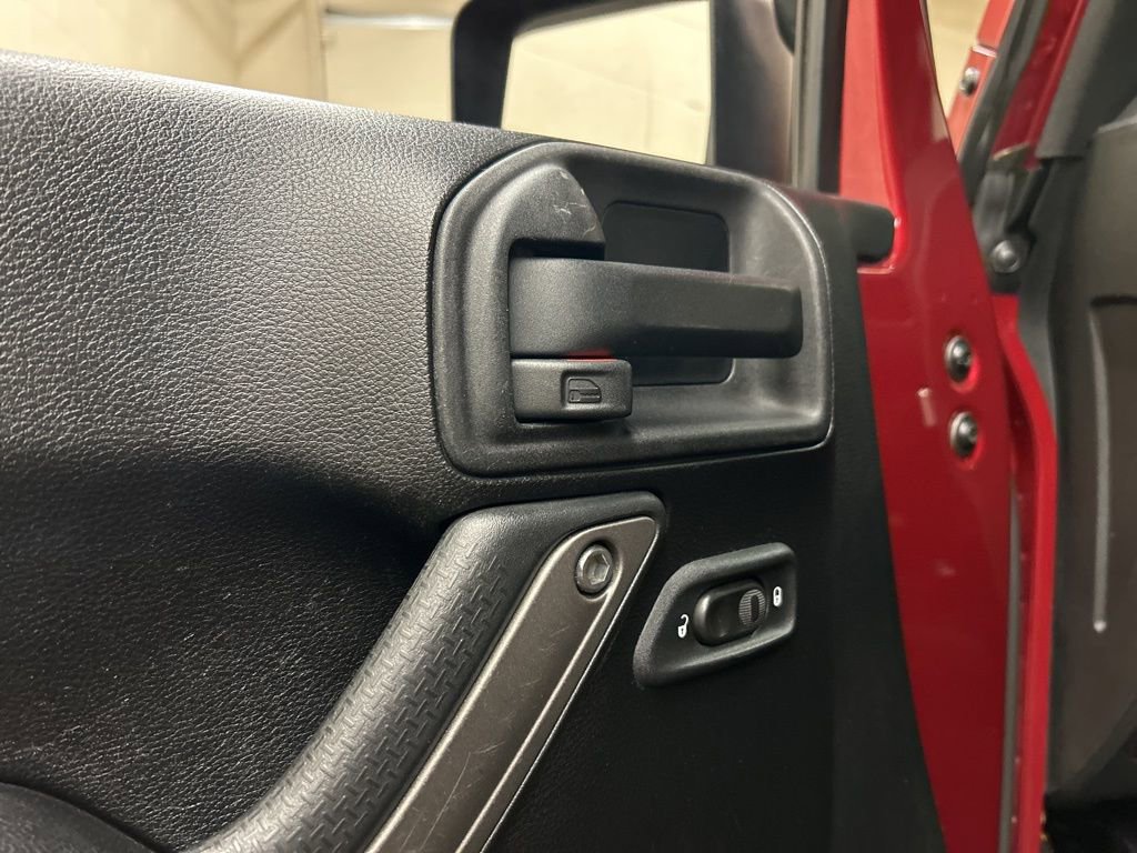 Used 2013 Jeep Wrangler Sport image 23