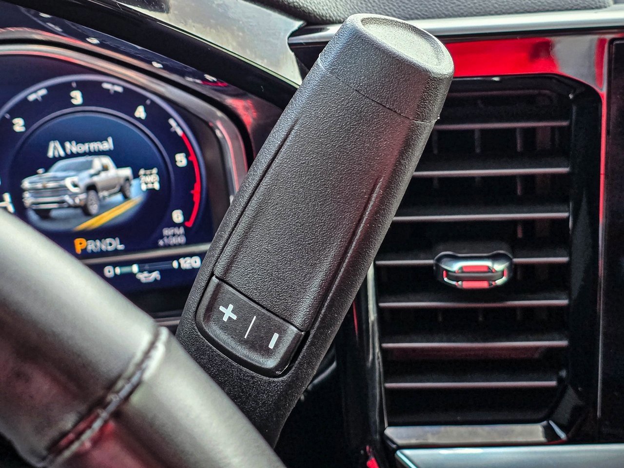 Used 2025 Chevrolet Silverado 2500 LT w/ Trail Boss Package image 25